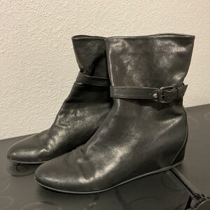 Stuart Weitzman black wedge booties 10